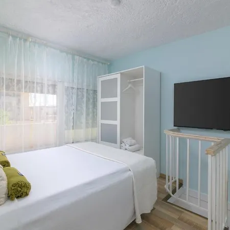 Ivory Maisonette Private Terrace Near Old Town * Rhodes City